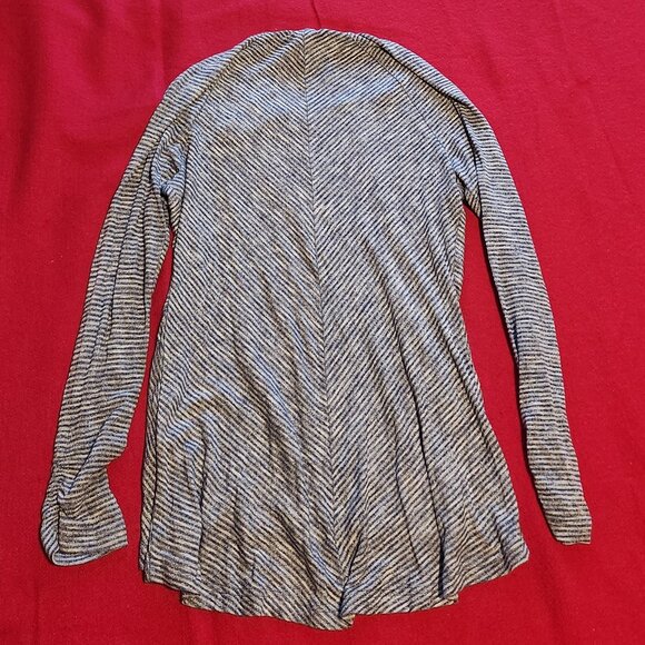 Grey Aremtura shirt Ladies Medium - Picture 3 of 4